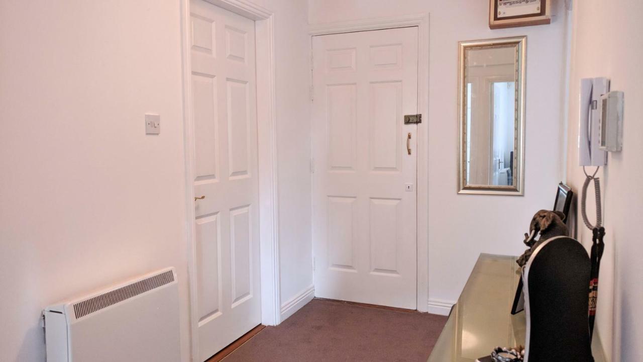 Riverview Luxury Short Stay Apartment Enniscorthy Buitenkant foto