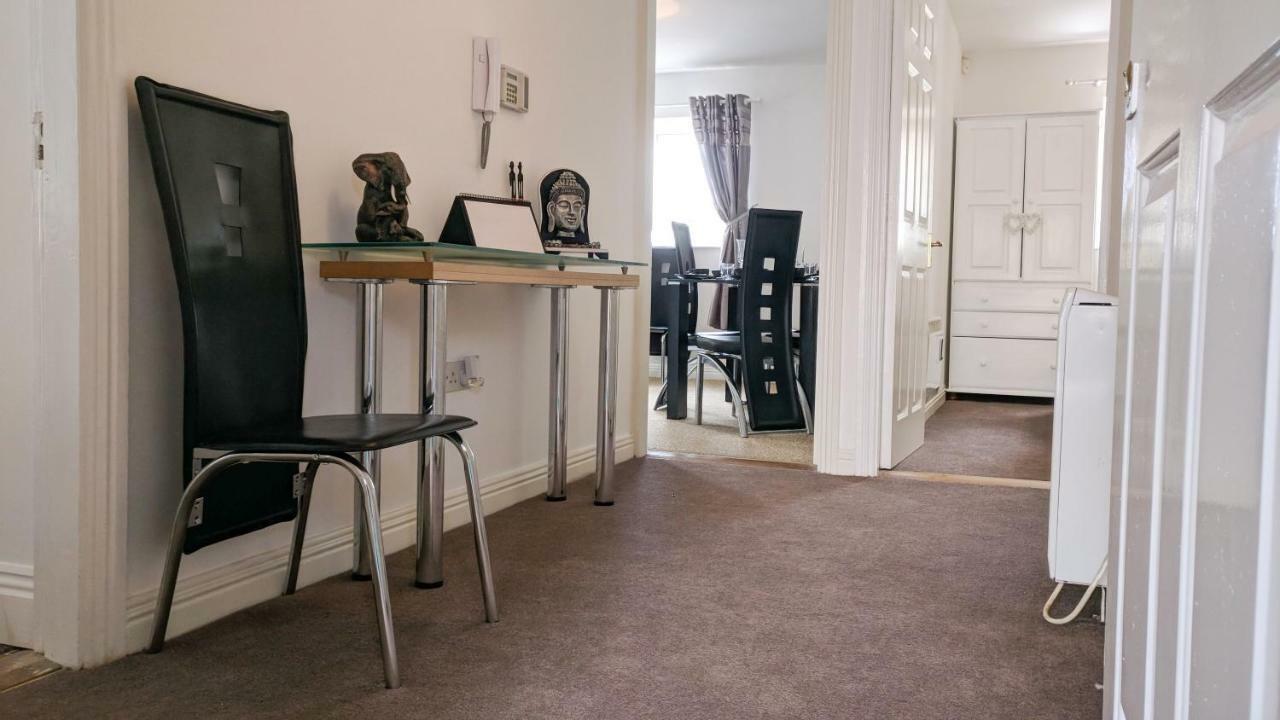 Riverview Luxury Short Stay Apartment Enniscorthy Buitenkant foto